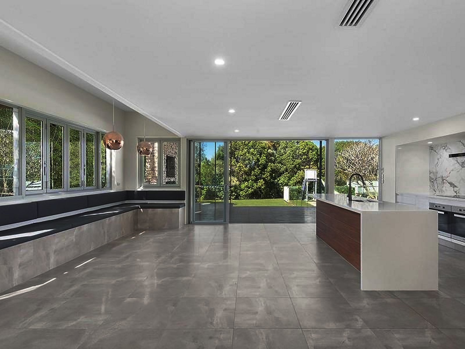 154-alison-road-carrara